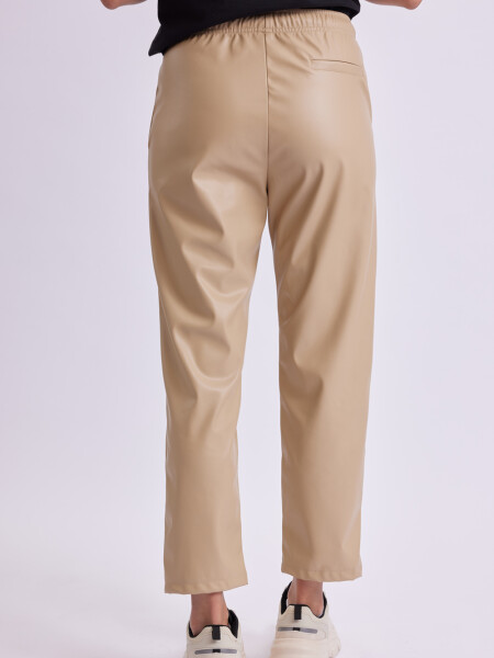 Pantalón pu Beige