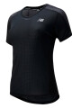 REMERA MUJER NEW BALANCE IMPT SS Negro