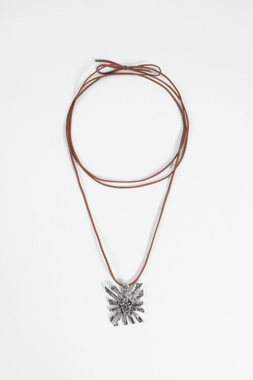 Collar cordón yorugua plateado