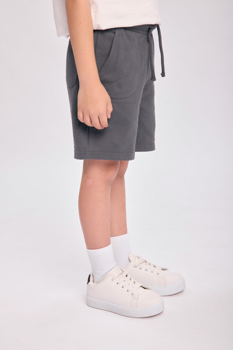 Short deportivo Gris