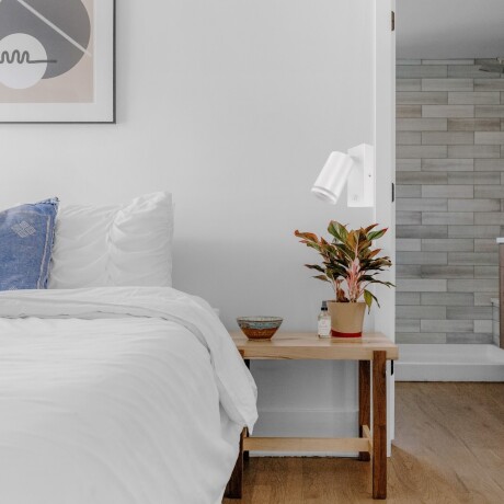 Spot Orientable Para Adosar En Pared 1 Luz Con Llave Blanco