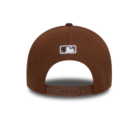 Gorro New Era - 9 FORTY MC OAKATH - 60691058 BROWN