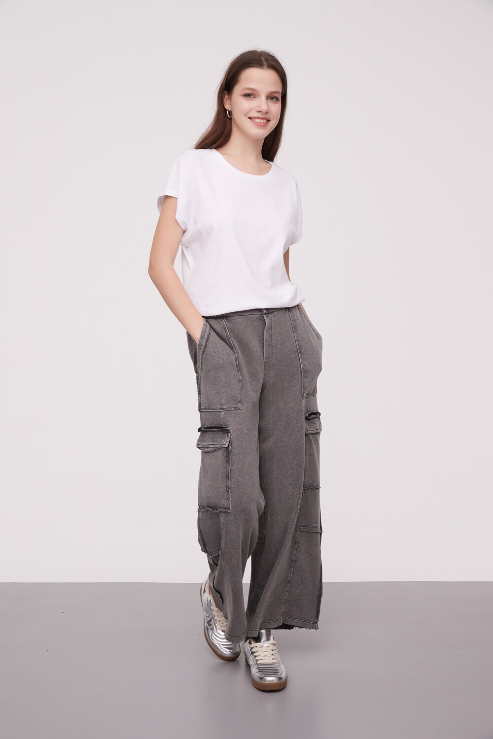 Pantalon Shuain Gris Medio