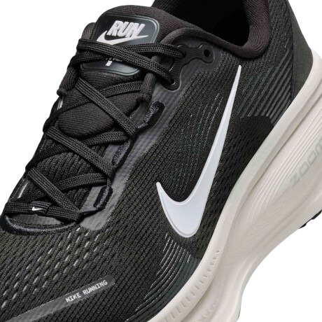 Championes Nike Vomero 18 Black