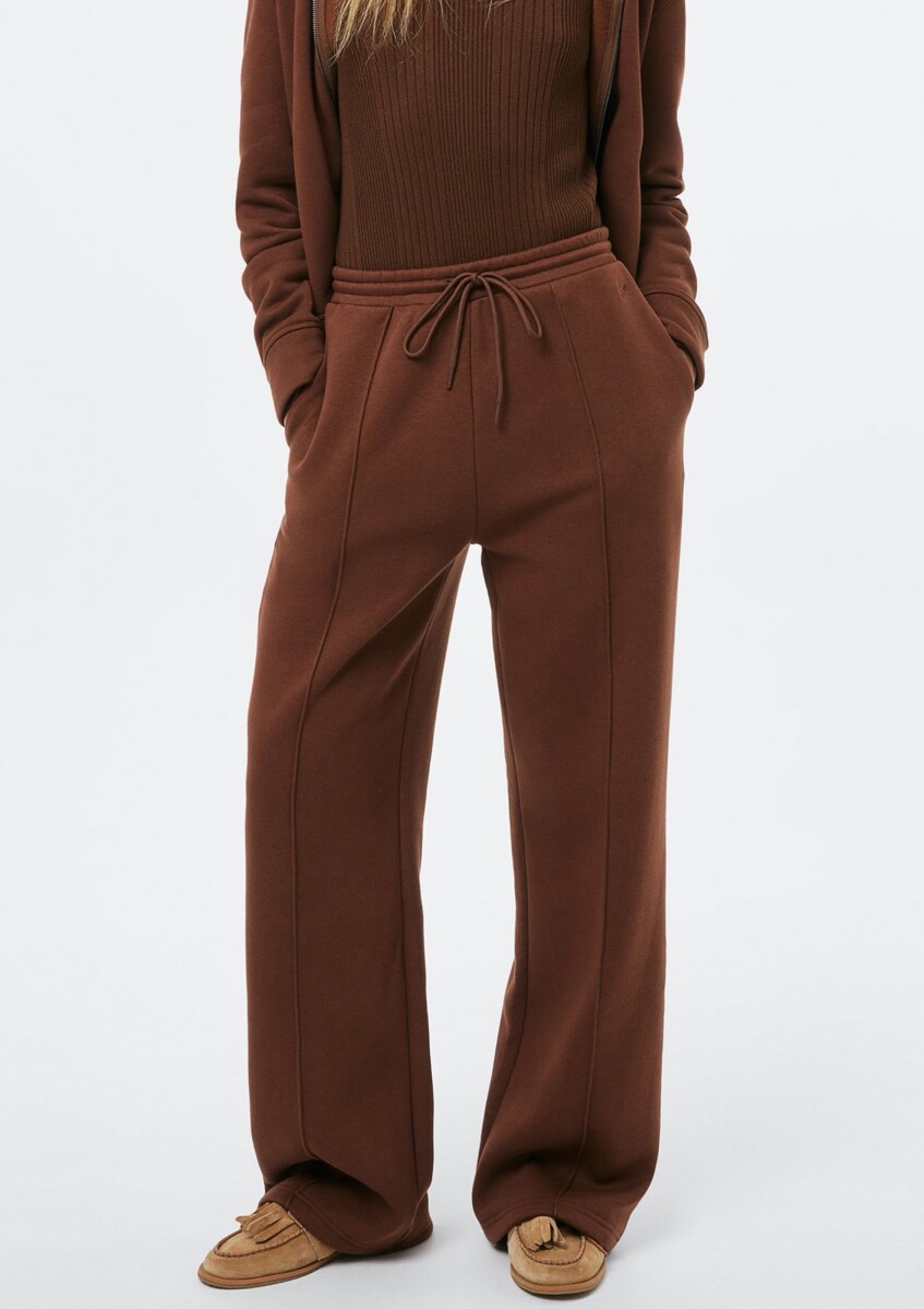 PANTALÓN CON BOLSILLOS - BORDEAUX - MARRÓN 