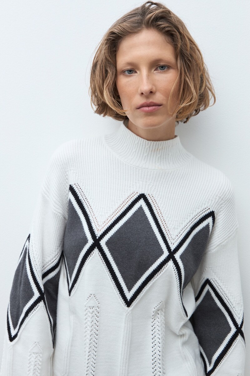 Media polera rombos crudo