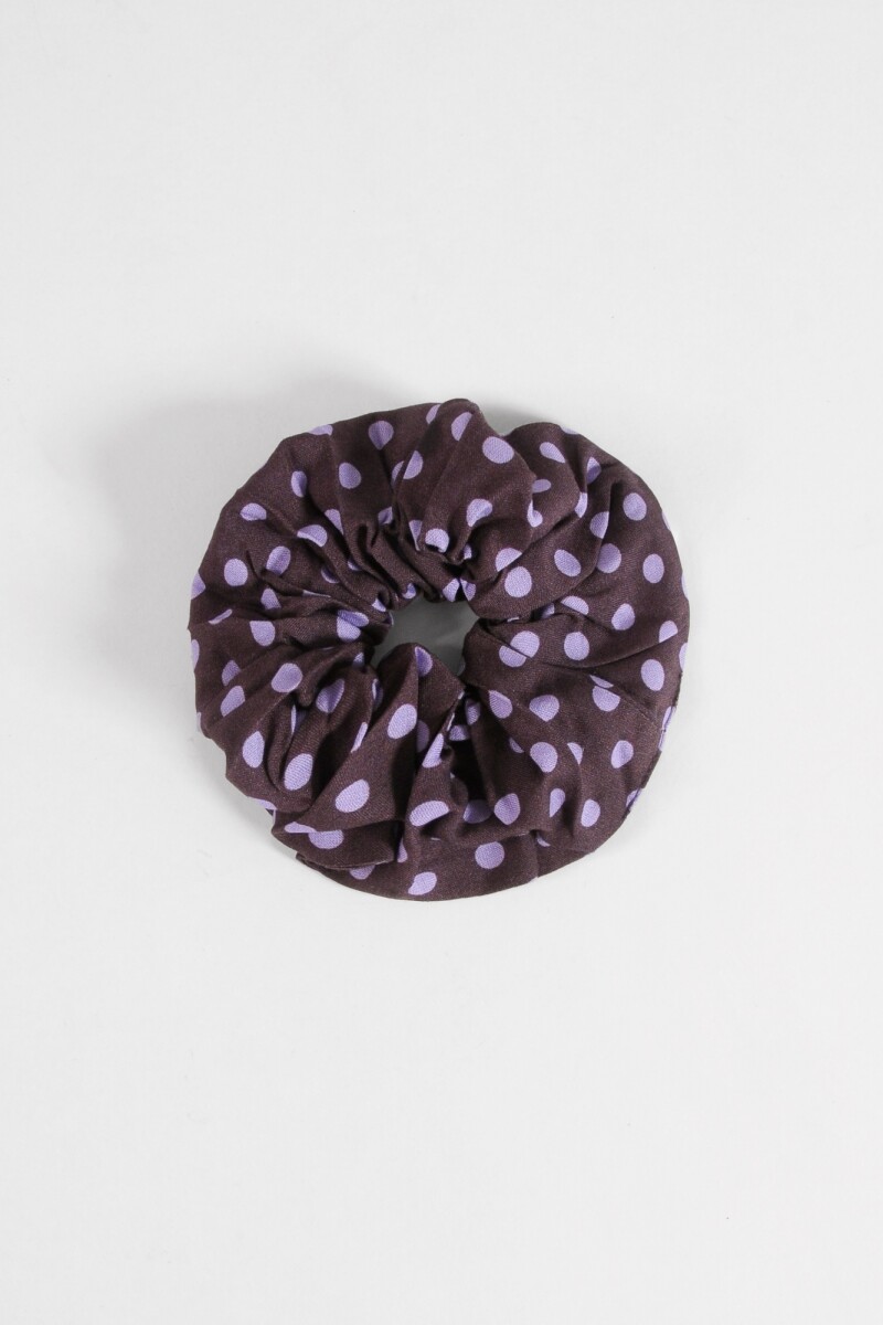 Scrunchie lunares marrón