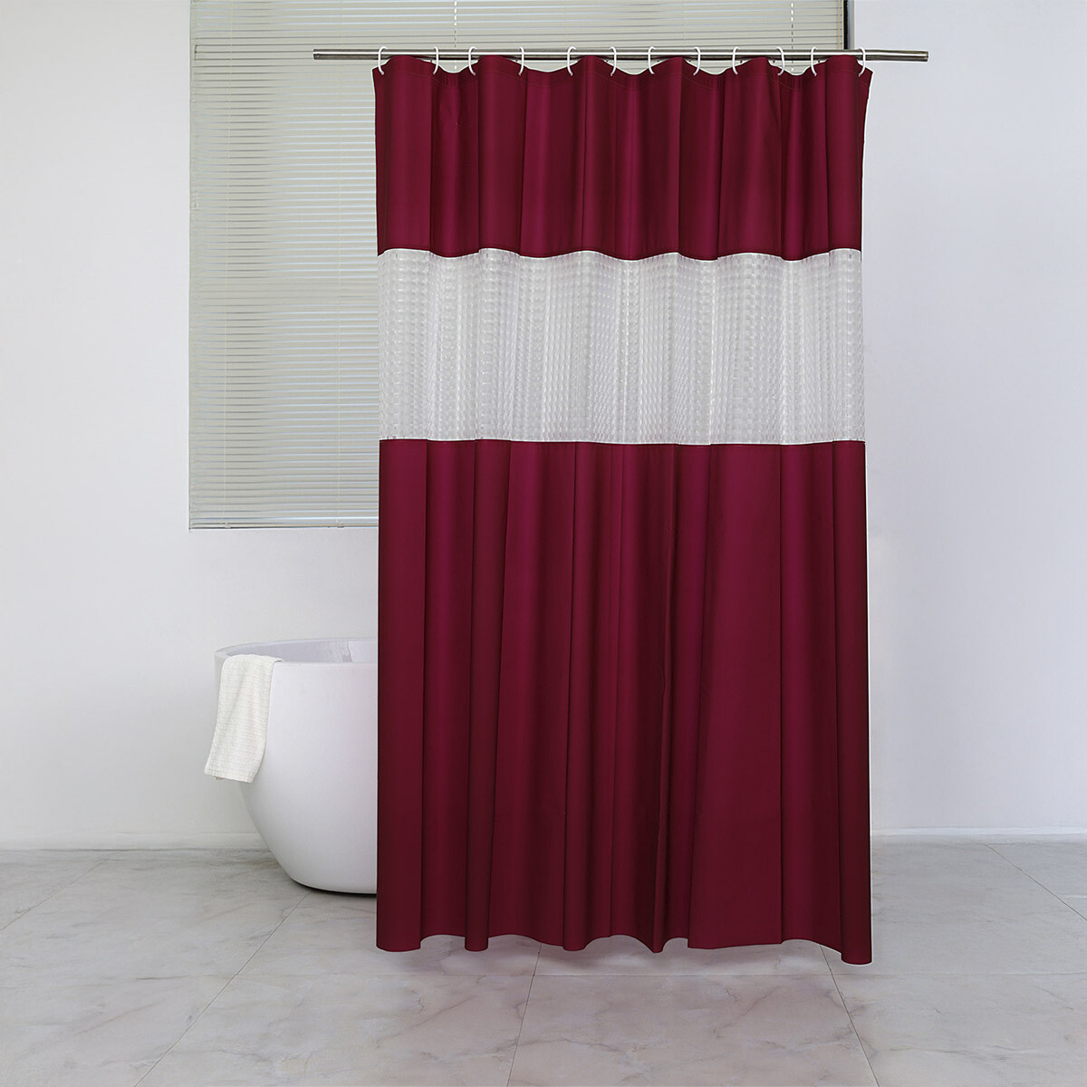 Cortina Baño con Transparencia Bukara con Argollas 180 x 180 cm - BORDO 