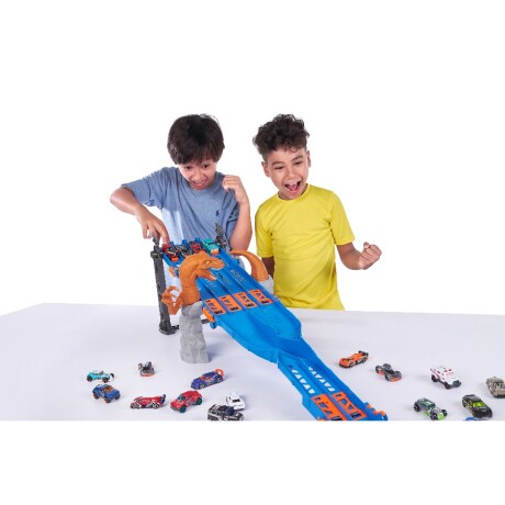 Pista Metal Machines 4 Carriles 001