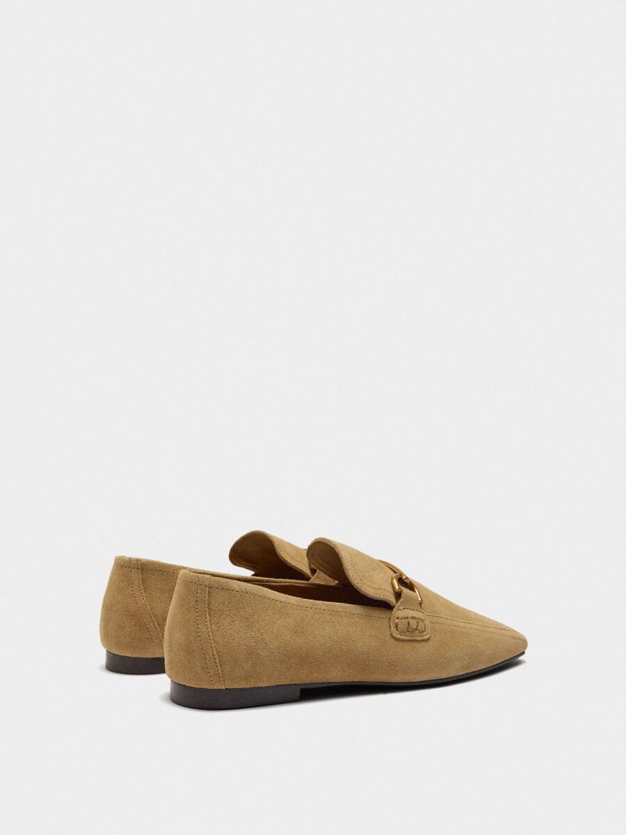 Mocasines De Piel Con Detalle Metálico beige