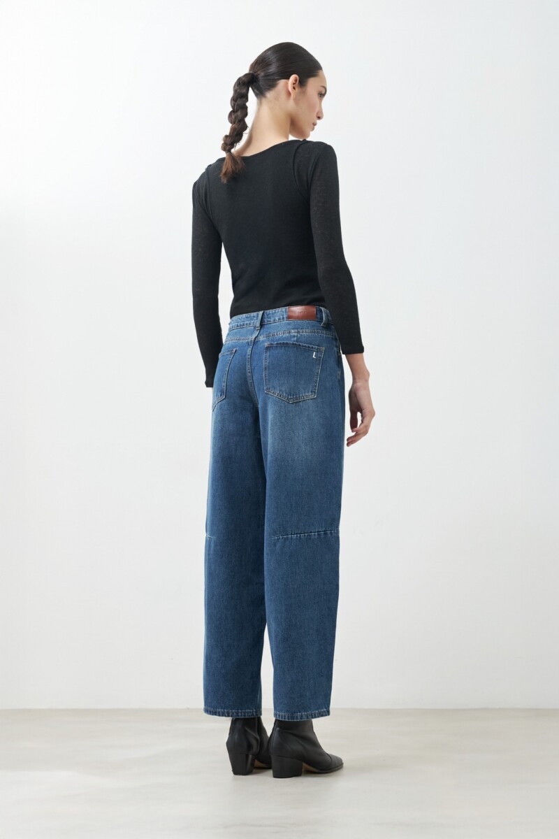 Jean Tove barrel jean medio