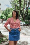 CAMISA AIME ESTAMPADO FLORES ROJAS