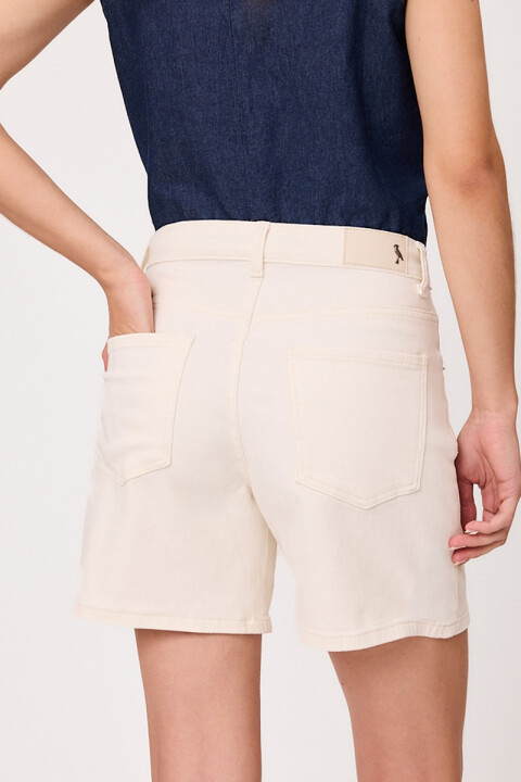 SHORT ELADIA S27 POLANCO Crema
