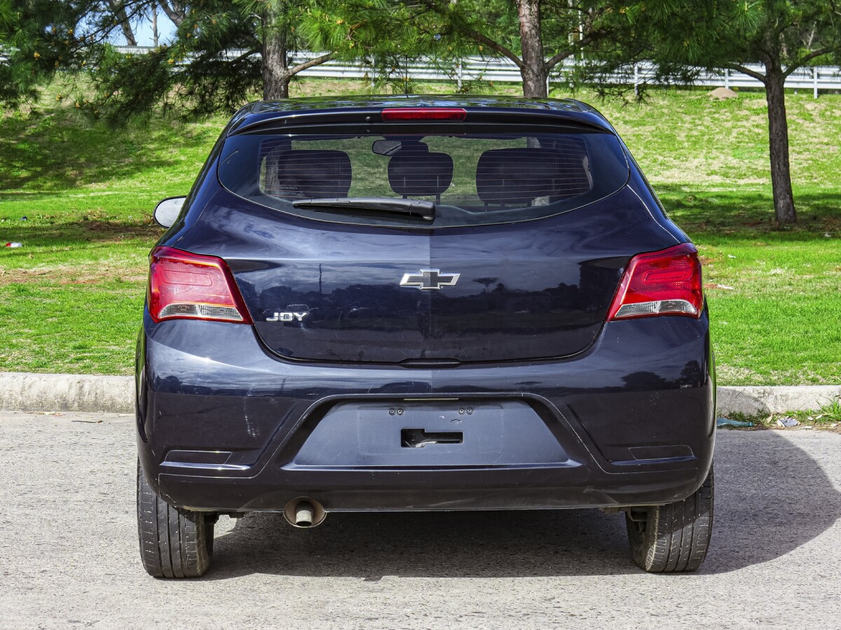 Chevrolet Joy Black Extra Full 1.0 | Permuta / Financia Chevrolet Joy Black Extra Full 1.0 | Permuta / Financia
