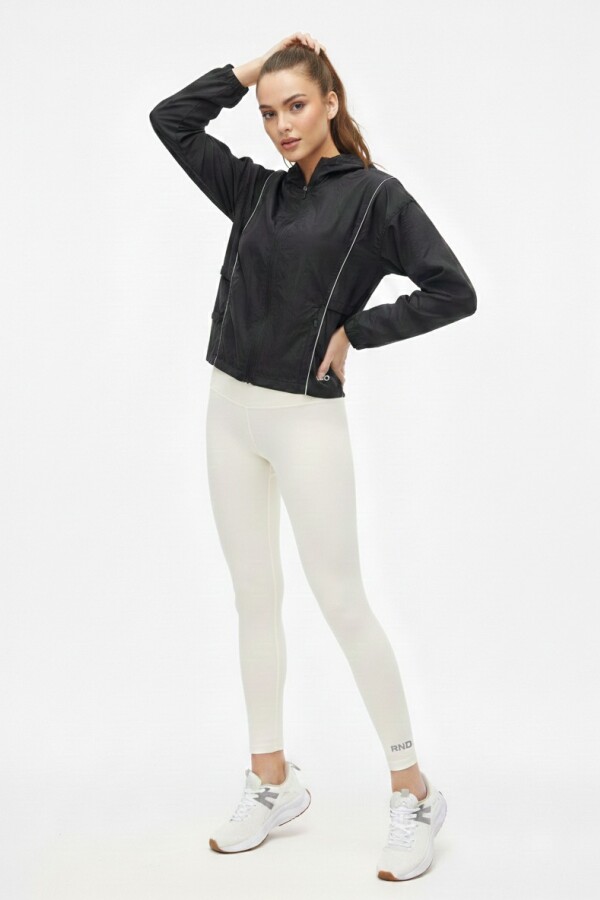 Campera de Tactel. Campera de Tactel.