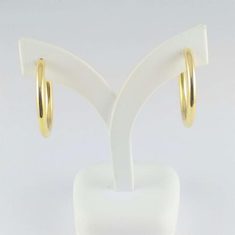 Par de aros de oro 10 ktrs. Par de aros de oro 10 ktrs.