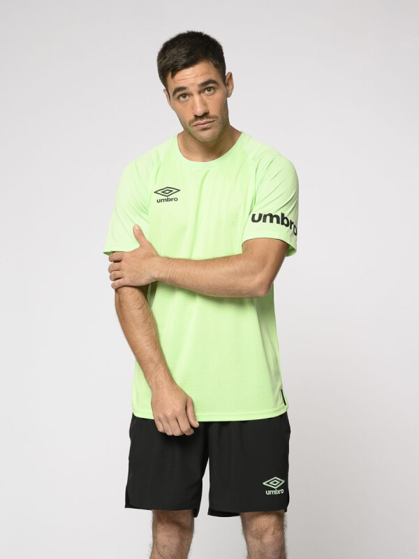 Remera Zipper Umbro Hombre 0v2