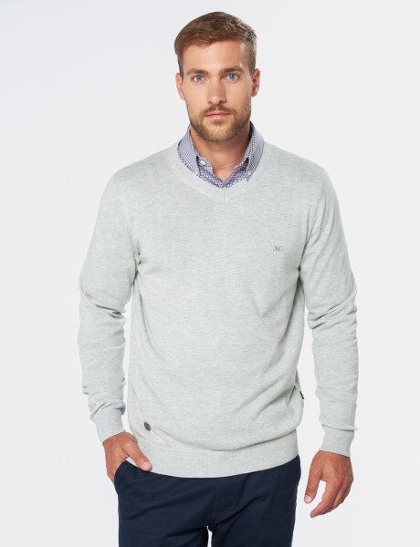 BUZO TEJIDO CUELLO EN V Gris Claro