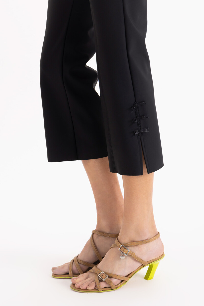 PANTALON NIGHT Negro