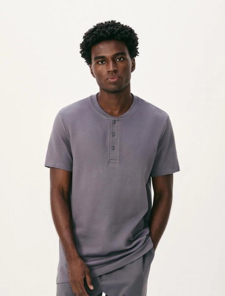 CAMISETA DE CUELLO CON TEXTURA AZUL