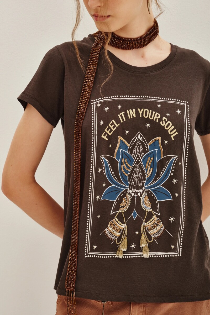 Remera Mudra Hands Gris Oscuro