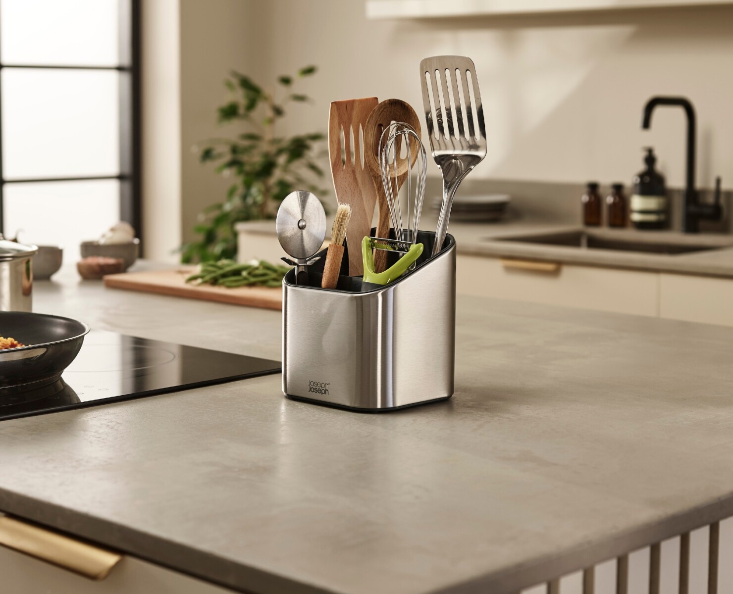 Organizador Escalonado para Utensilios Joseph Joseph Surface™ Acero Inoxidable - PREVENTA 