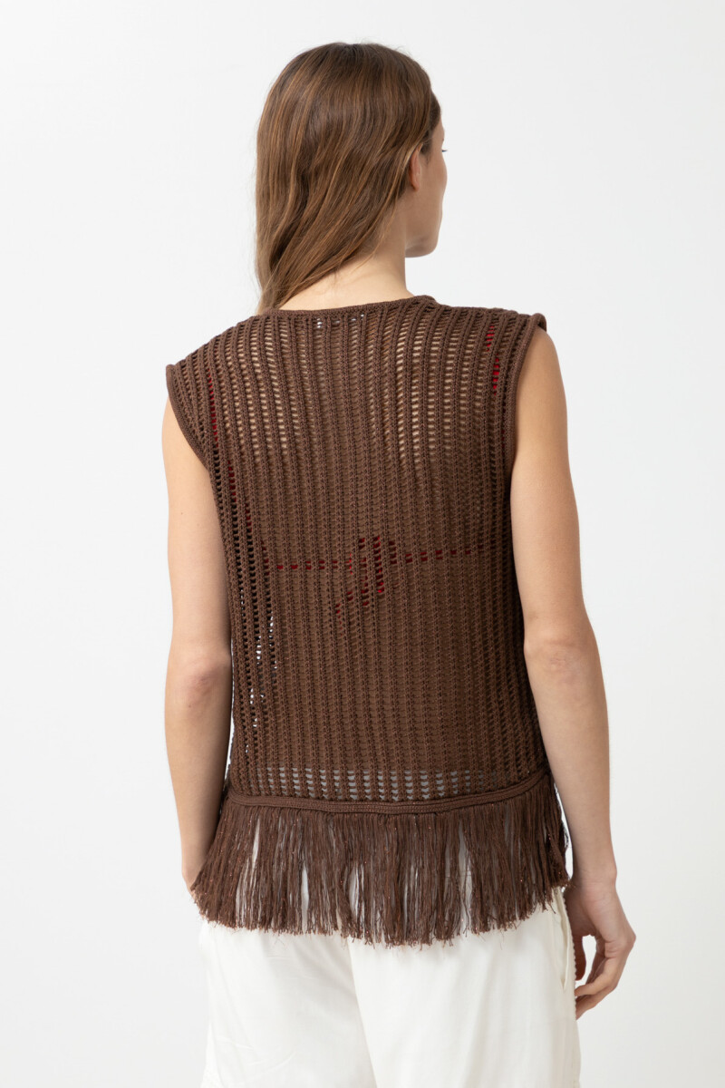 Top calado con flecos chocolate