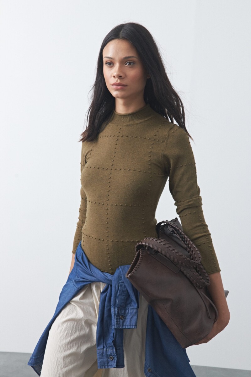 POLERA SOA Verde Musgo