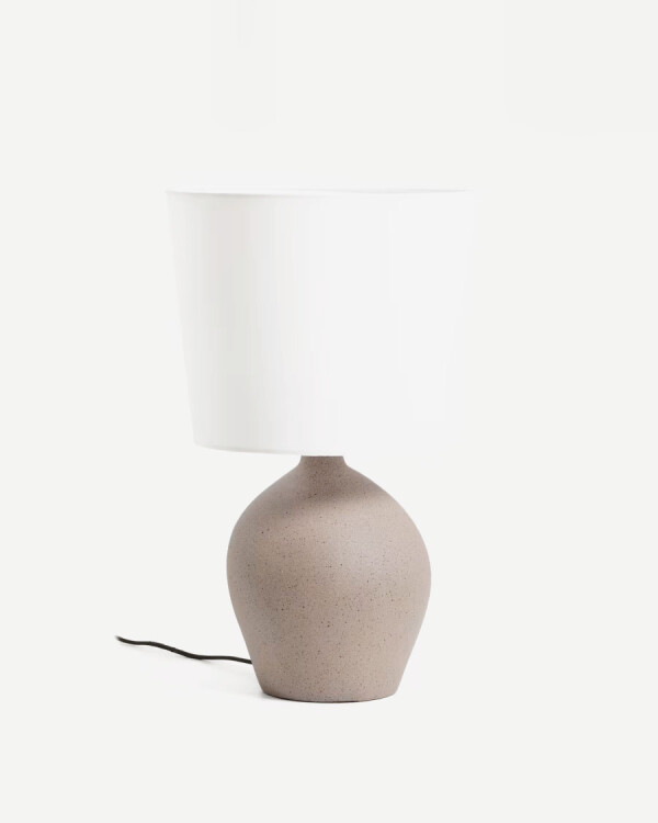Lámpara de mesa grande Viona con efecto de piedra texturizado y pantalla de algodón Lámpara de mesa grande Viona con efecto de piedra texturizado y pantalla de algodón