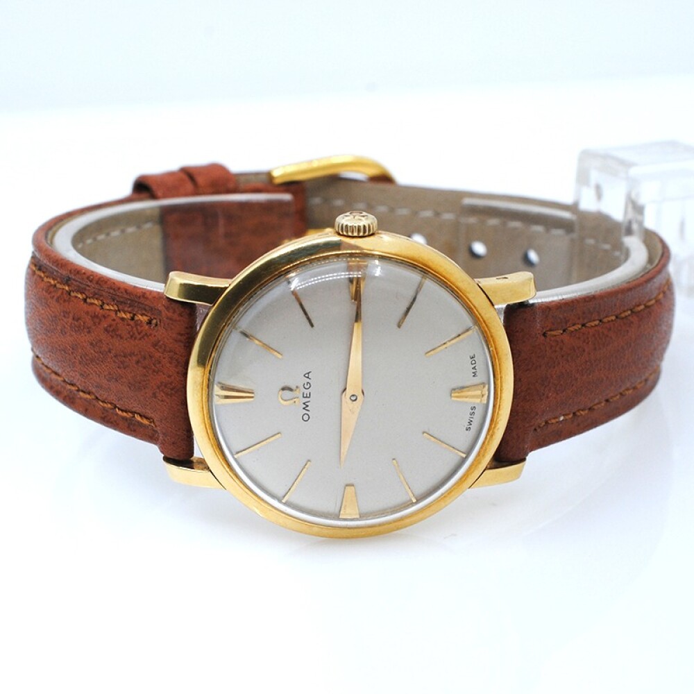 Omega oro 18k 14375/14370 dos agujas calibre 511 año 1957 Omega oro 18k 14375/14370 dos agujas calibre 511 año 1957