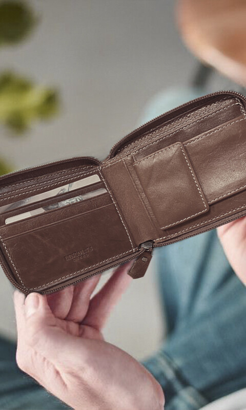 BILLETERA CUERO PEGASUS WHISKY