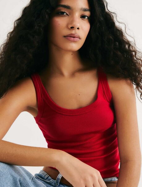 MUSCULOSA BÁSICA SLIM ROJO