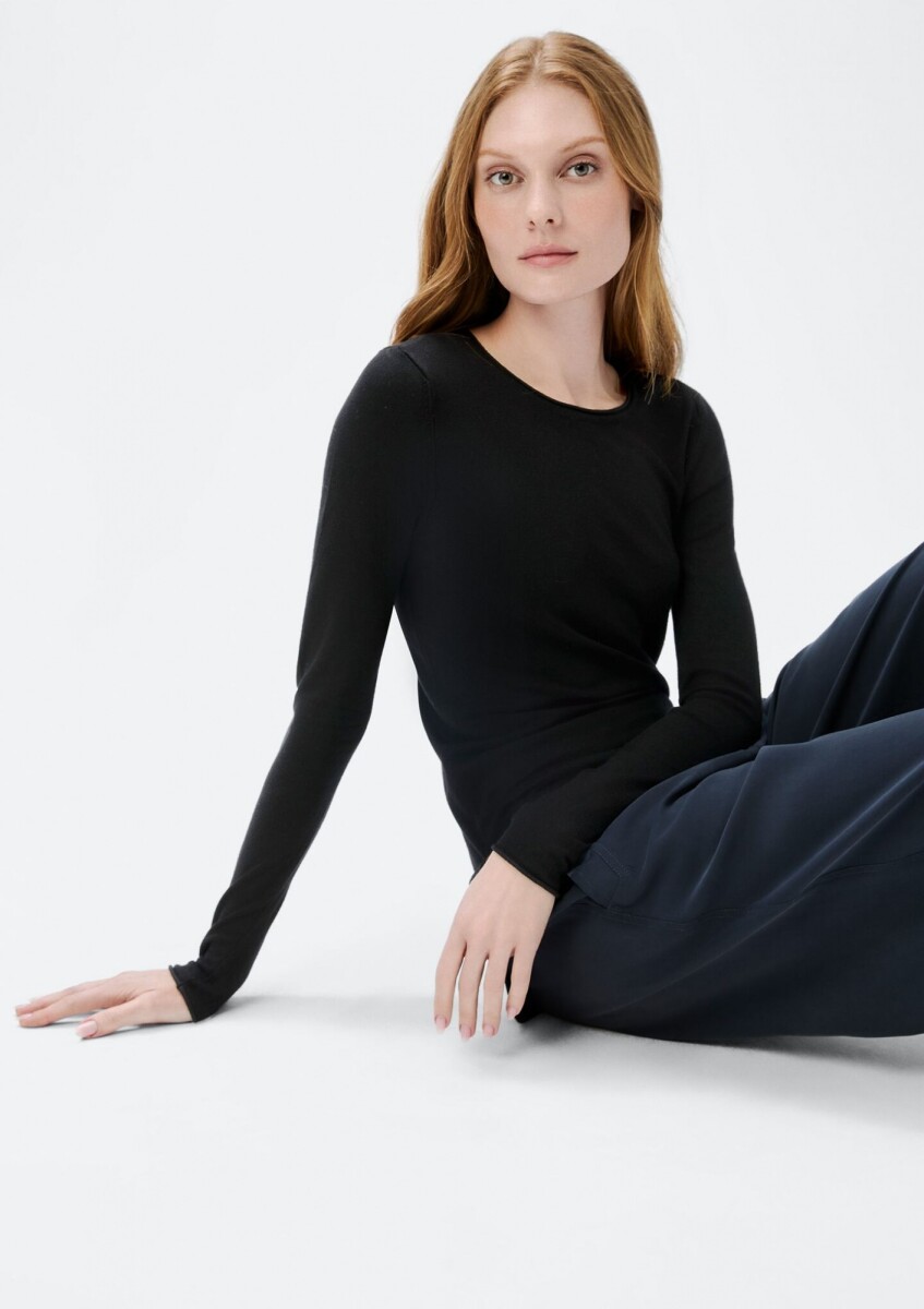 BLUSA DE MANGA LARGA AJUSTADA EN TEJIDO DE PUNTO LIGERO - NEGRO 