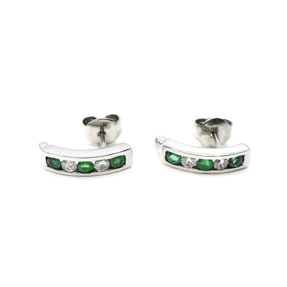 Aros 18K Blanco Con Brillantes Y Esmeraldas Aros 18K Blanco Con Brillantes Y Esmeraldas