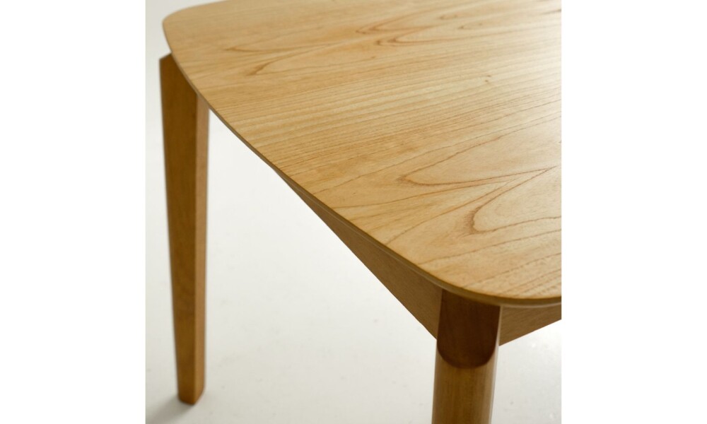 Mesa BRIDA 1.35 m Mesa BRIDA 1.35 m