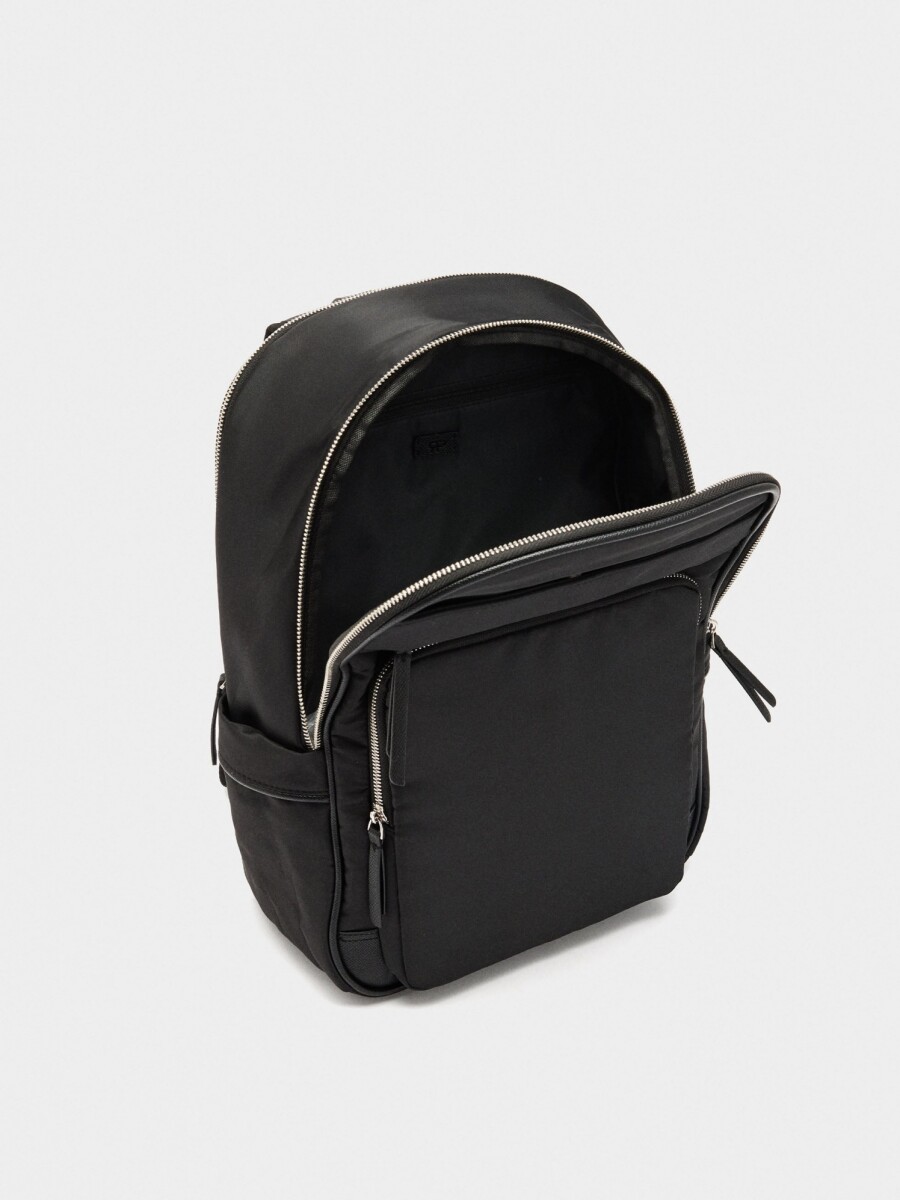 Mochila De Cabina Nylon Portátil De 15" negro