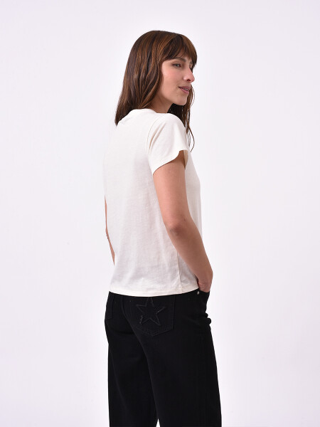 REMERA SARIEL VARIANTE 5