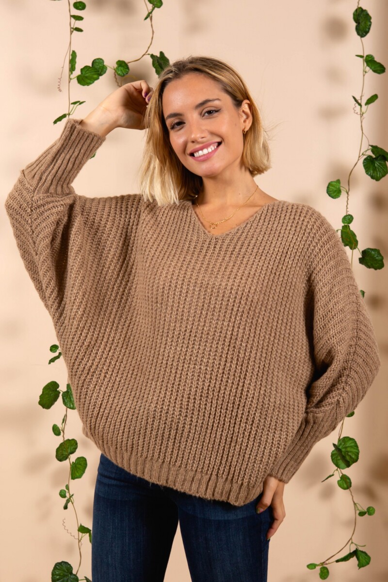 Sweater escote V Beige