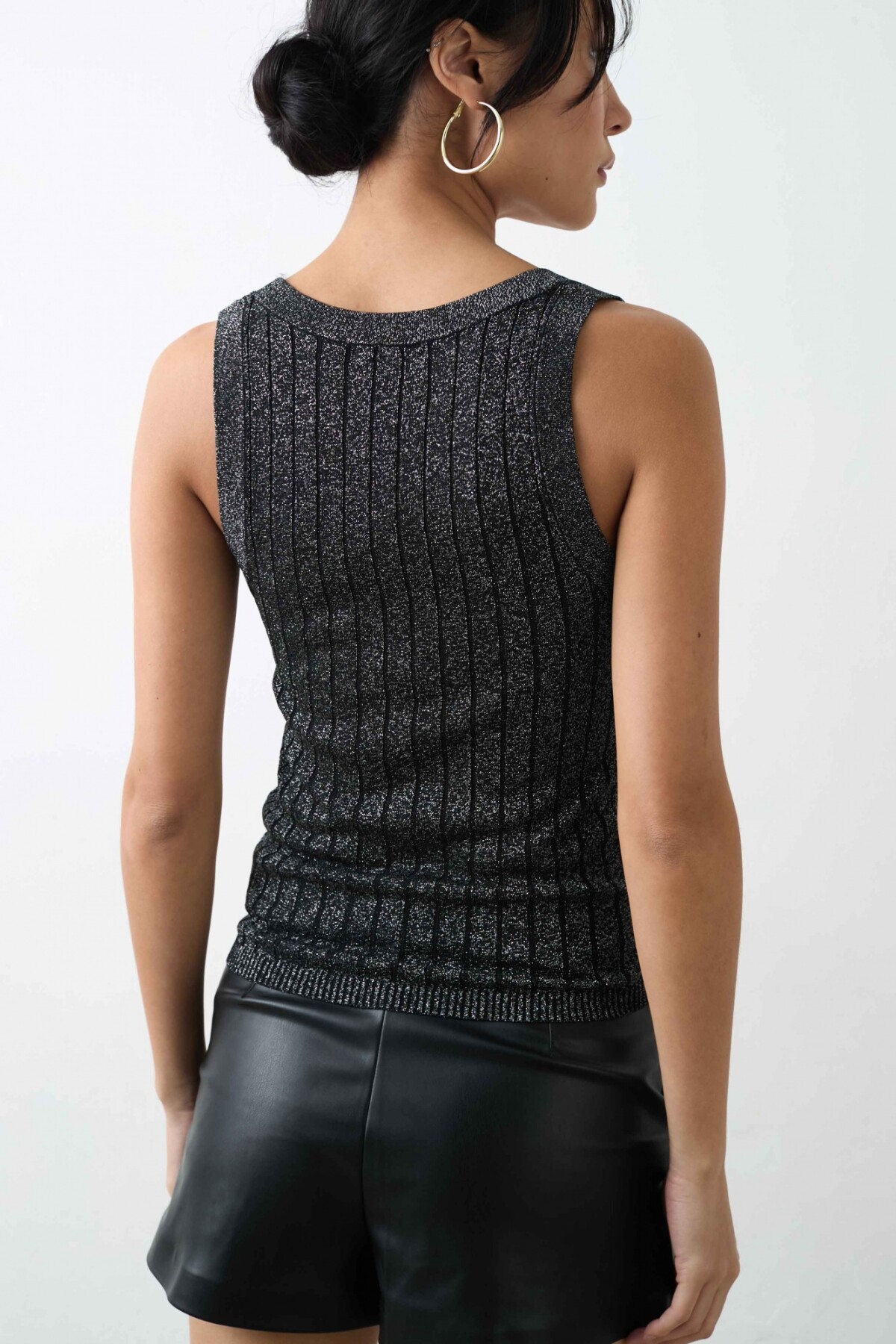 Top Ruby Negro