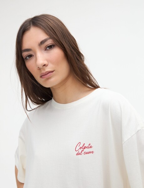 Remera Mina Off white