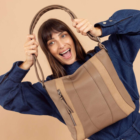 Cartera deborah Castaño