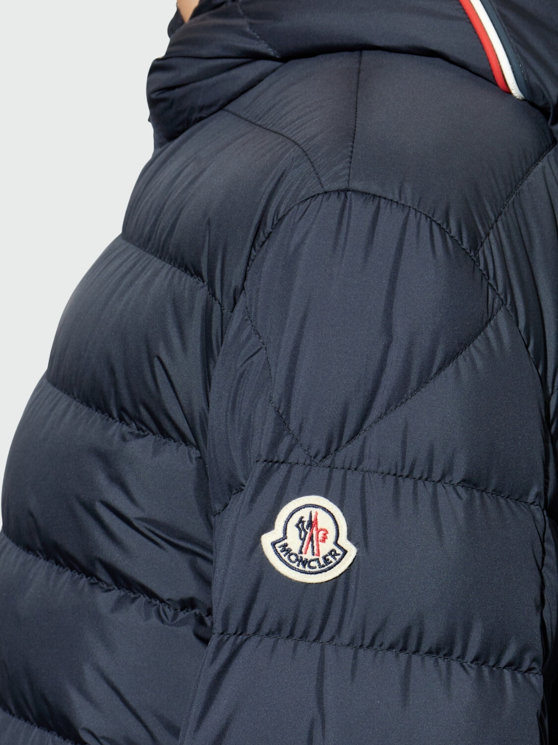MONCLER - Campera Corta con Capucha Vermeille Azul