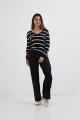 Sweater escote V rayas NEGRO