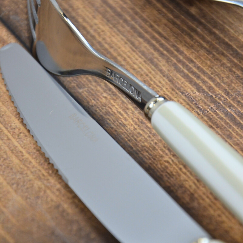 Set 24 Piezas Cubiertos Mango Rayas BEIGE