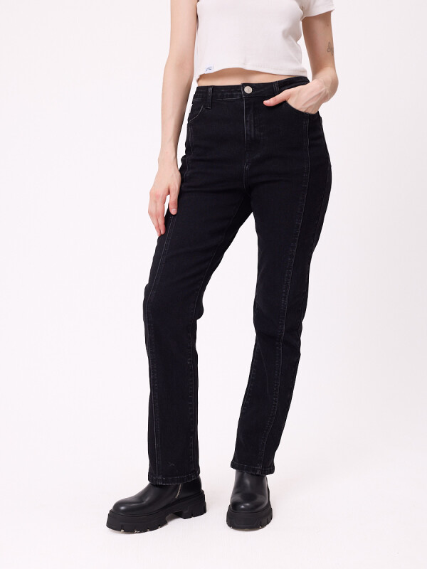 JEAN TAMERA RUSTY Negro