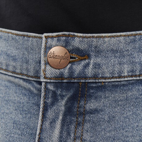 Jean Wrangler de Hombre - GREENSBORO JEAN - W72GRB0STN ELD