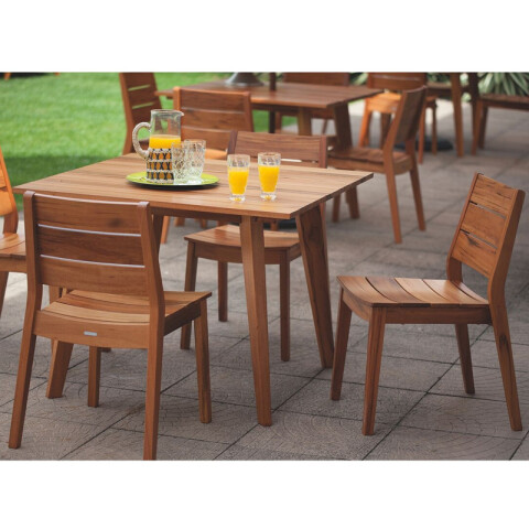 Silla de madera sin posabrazos "Toscana" -TRAMONTINA TB7021