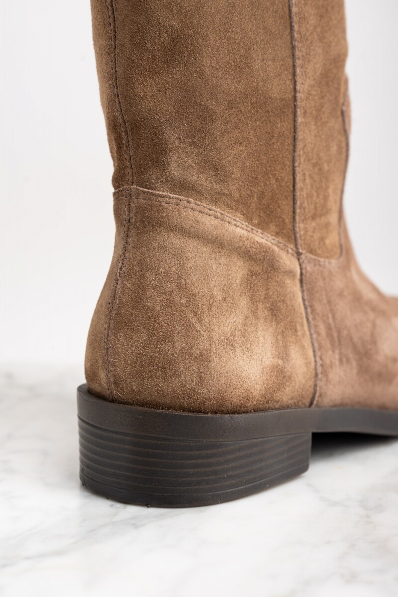 Bota Cuero Mocha
