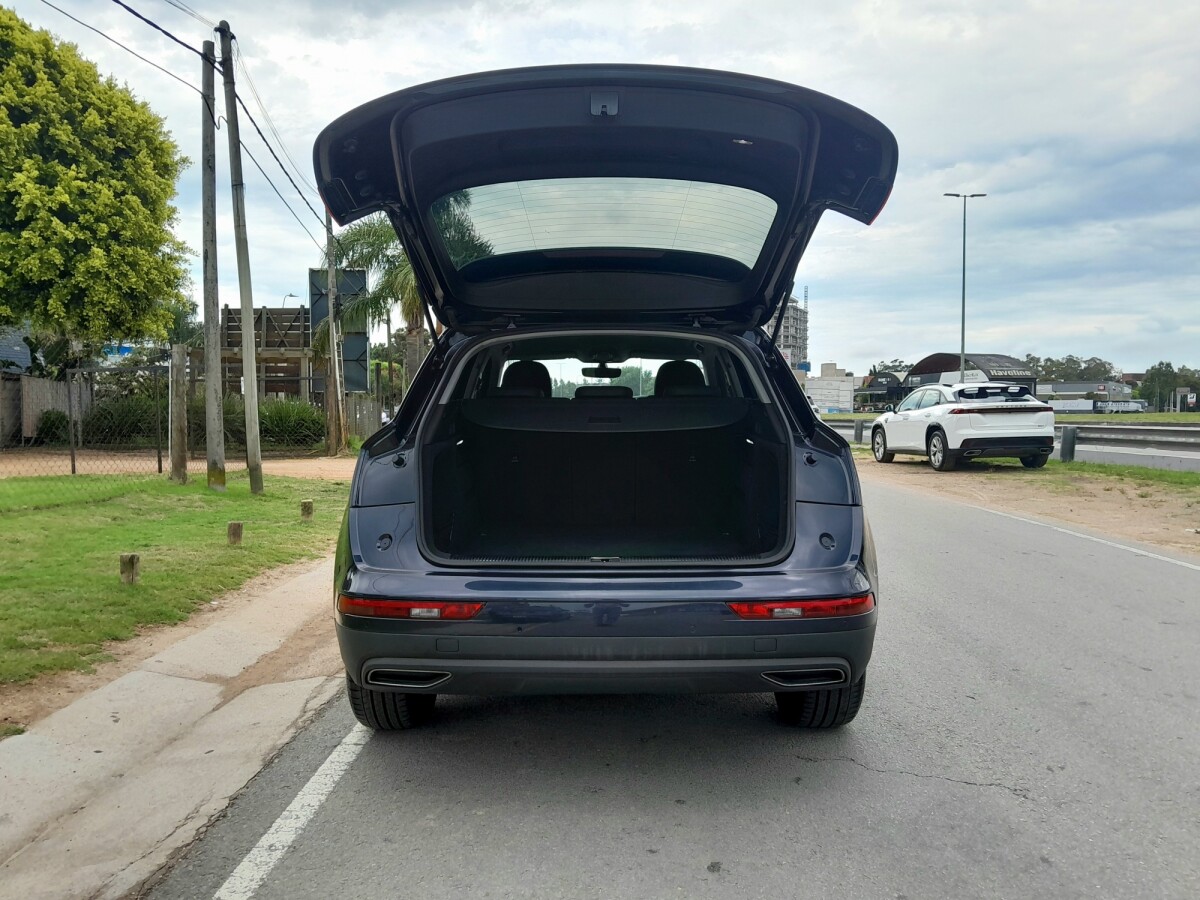 Audi Q5 2.0 Premium TFSI Quattro AT | Permuta / Financia Audi Q5 2.0 Premium TFSI Quattro AT | Permuta / Financia