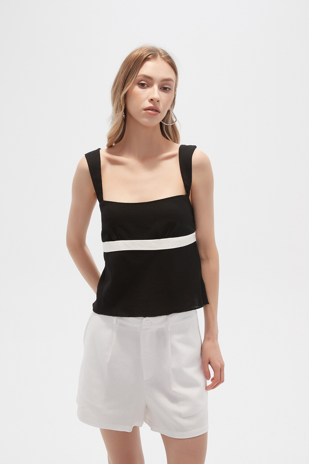 Tops Garci Negro
